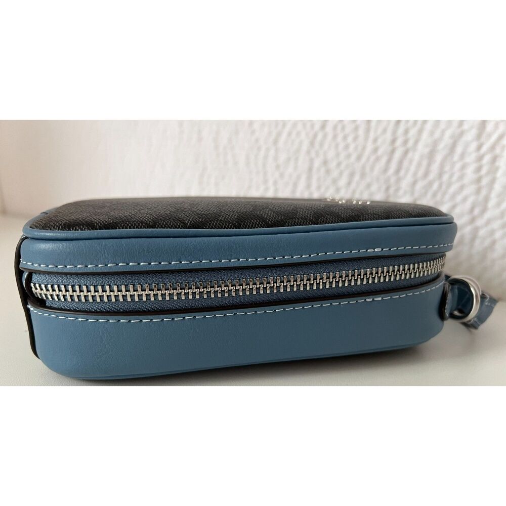 Coach Eva Phone Crossbody in Signature Canvas - Picture 5 of 10